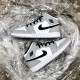 Air Jordan 1 Mid Light Smoke Grey Light Smoke Grey/Black-White 554724 092 AJ1 Jordan